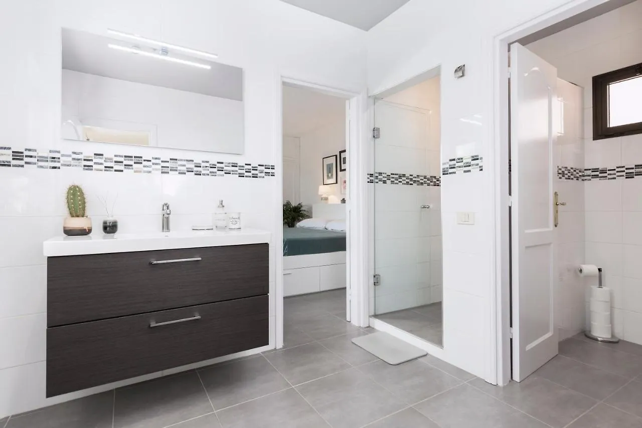 Home2Book Casa Hinode Villaverde  Spain